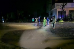 Tin tức trong ngày - Một xã ở Đắk Lắk nguy cấp, có người tử vong, hàng trăm cuộc gọi cầu cứu trong đêm