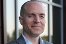 Giám đốc Trường Quốc tế QSI Hải Phòng và con trai tử vong vì ong đốt