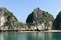 Du lịch - Đảo Cát Bà được tạp chí Mỹ ca ngợi 'tuyệt nhất Đông Nam Á'