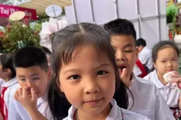 Giáo dục - du học - Thách thức lớn khi dạy tiếng Anh bắt buộc từ lớp 1