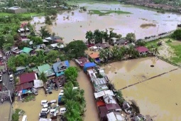 Thế giới - Thế giới 24h: Hình ảnh sốc do bão Kalmaegi gây ra ở Philippines