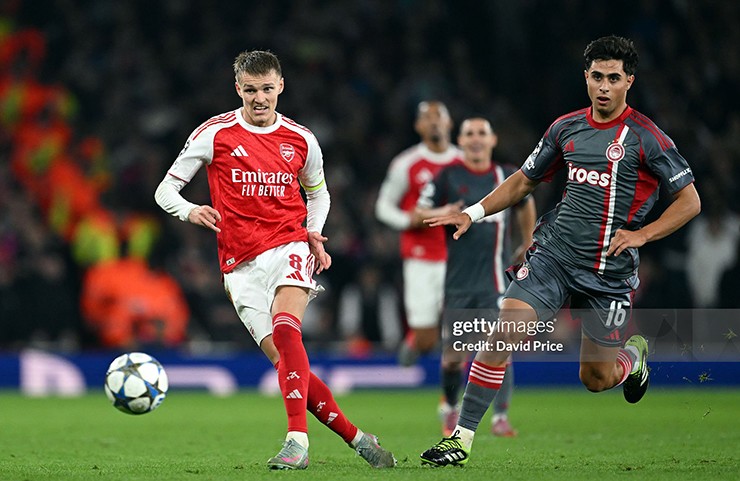 Martin Odegaard bất ngờ được truyền thông Tây Ban Nha nhắc đến như mục tiêu “bom tấn” của Barca