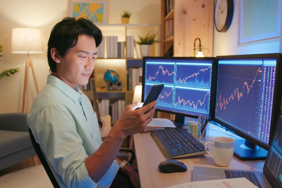 Những mục tiêu như tương lai của con hay yên tâm hưu trí đang trở thành động lực chính cho các quyết định tài chính của những gia đình trẻ. Ảnh: Prudential Việt Nam.