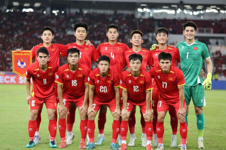 U22 Việt Nam thi đấu tại sân Tinsulanon (Songkhla) ở vòng bảng SEA Games 33