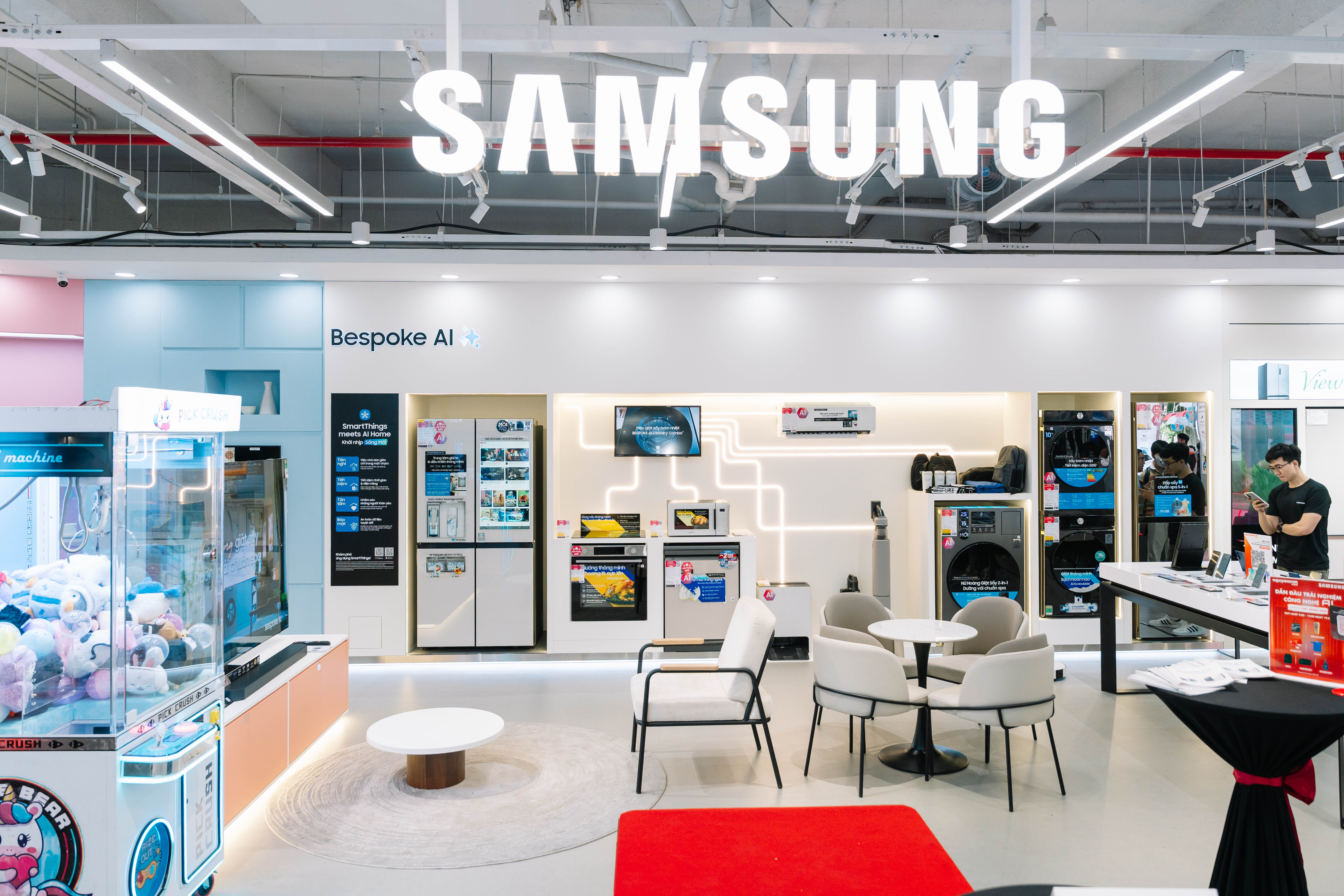 Điện máy Nguyễn Kim lập cú đúp giải thưởng đổi mới sáng tạo châu Á - 3