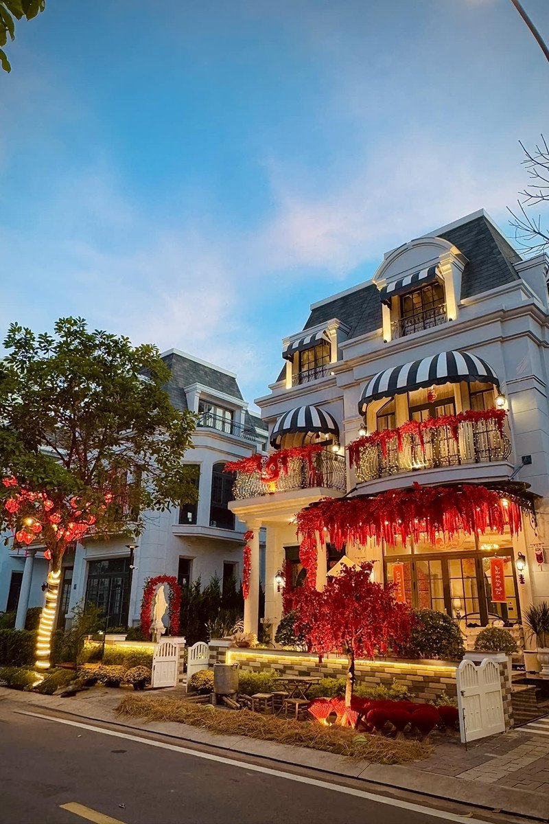 Ca sĩ Đoàn Di Băng gặp bão dư luận sau khi chồng Nguyễn Quốc Vũ bị bắt - 2