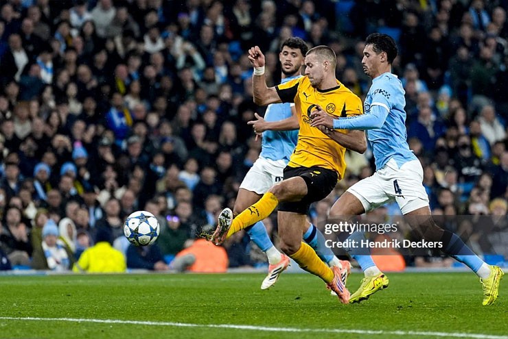 Man City vẫn có khoảnh khắc chơi không tập trung