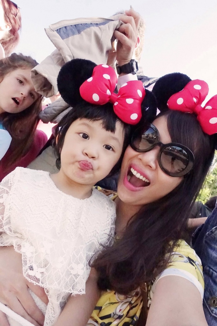 Từ biệt danh 'Sumo' gắn liền với hình ảnh một cô bé tròn trịa, đáng yêu, con gái của MC Diệp Chi - bé An Nhiên ở tuổi thiếu nữ đã khiến nhiều người bất ngờ với sự thay đổi về ngoại hình.