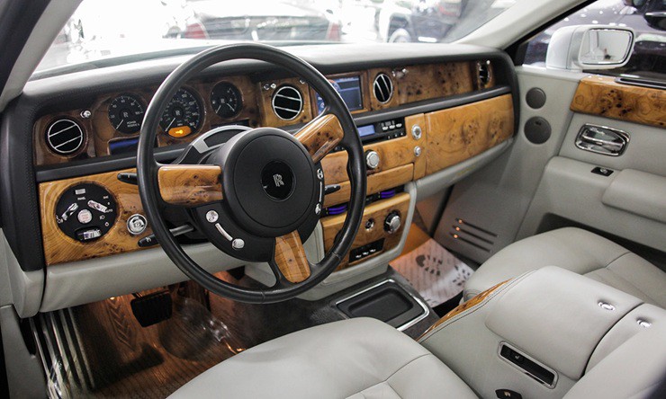 Choáng ngợp với dàn Rolls-Royce xa xỉ bậc nhất Việt Nam - 3