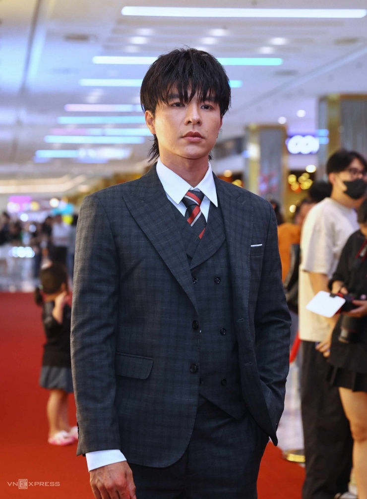 Diễn viên Steven Nguyễn cho biết dù bận ghi hình Trại buôn người tại An Giang, anh may mắn sắp xếp được lịch trình để có mặt tại sự kiện. "Tôi thấy được truyền cảm hứng bởi tinh thần làm nghề chuyên nghiệp và thái độ nghiêm túc của họ với từng vai diễn", anh nói.