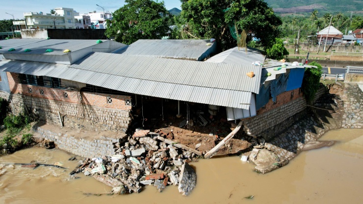 Nước biển tràn vào nhà dân Đăk Lăk - 8