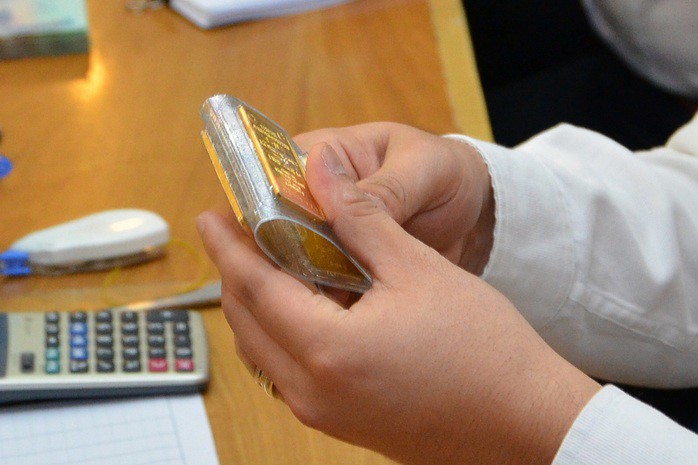 Giá vàng hôm nay giảm mạnh