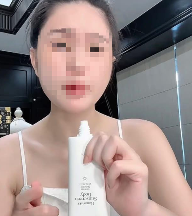 Sản phẩm Hanayuki Sunscreen Body. Ảnh: Chụp màn hình.