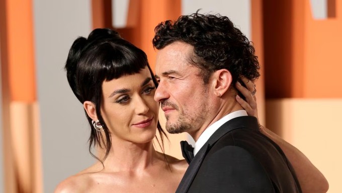 Katy Perry và Orlando Bloom. Ảnh: Vanity Fair