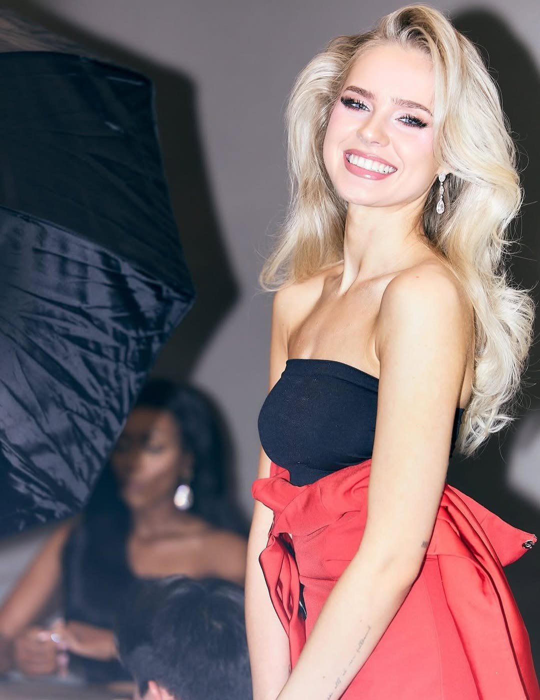 Helena O’Connor trong ngày đầu nhập cuộc.