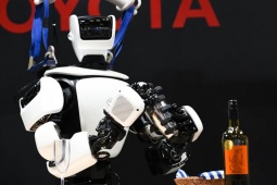 Những sản phẩm bất ngờ Toyota từng sản xuất