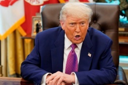 Tổng thống Trump bất ngờ “chịu trách nhiệm chính” trong vụ Israel tấn công Iran