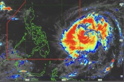 Dự báo siêu bão Fung-wong gây mưa rất lớn, ngập lụt và sạt lở khắp Philippines