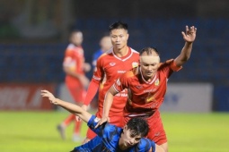 Bóng đá - HA Gia Lai và Thanh Hóa lâm nguy ở đáy bảng V-League