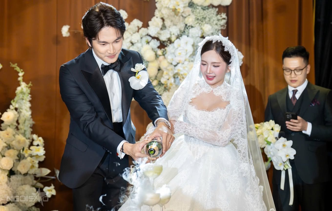 Diễn viên Ngọc Huyền xinh như công chúa trong đám cưới với Đình Tú - 8