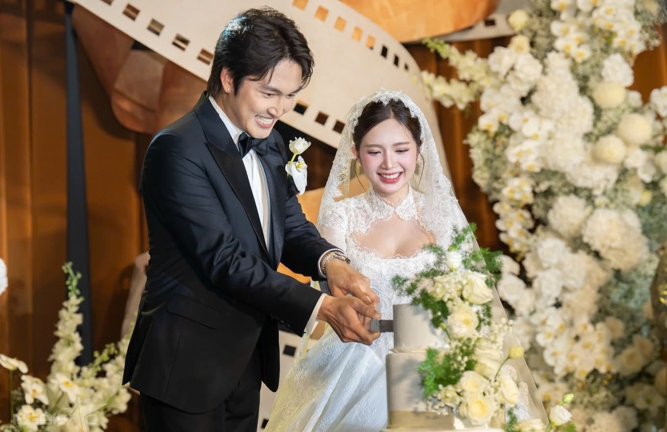 Diễn viên Ngọc Huyền xinh như công chúa trong đám cưới với Đình Tú - 9