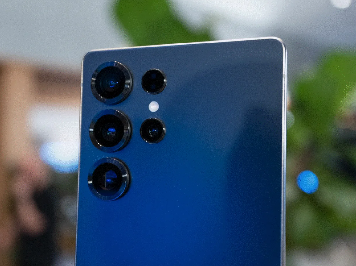 Thế hệ Galaxy S26 sẽ có khả năng sạc nhanh hơn dòng Galaxy S25.