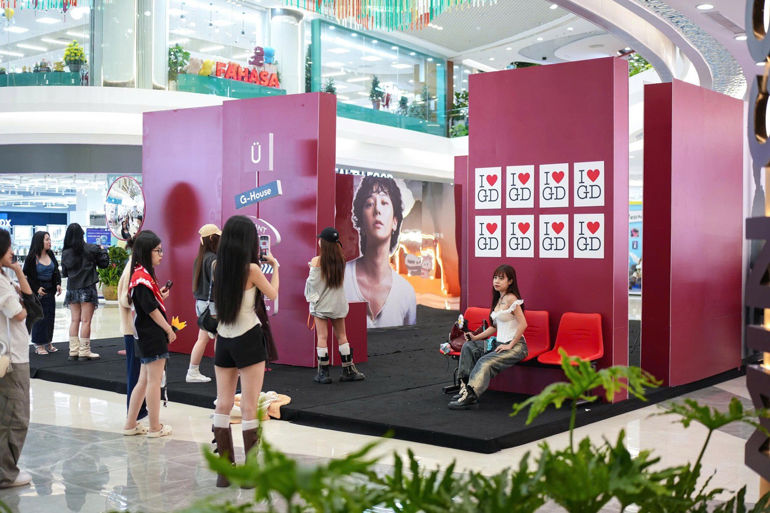 Fan đổ về Ocean City check in G-DRAGON 2025 WORLD TOUR [Übermensch] IN HANOI, háo hức chờ concert lịch sử - 7