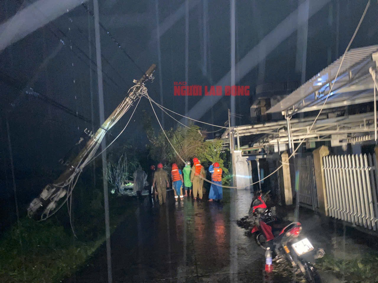 Những hình ảnh đầu tiên về thiệt hại ở Gia Lai, Đắk Lắk sau bão số 13 - 8