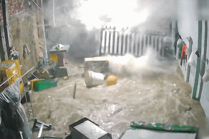 Hơn 5 giờ bão Kalmaegi hoành hành