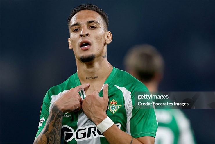 Antony duy trì phong độ cao