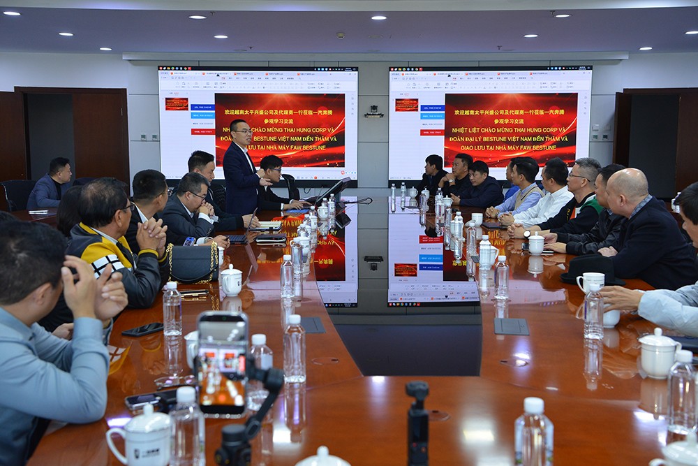 Buổi làm việc giữa đại diện Bestune Việt Nam và lãnh đạo FAW nhằm tăng cường hợp tác chiến lược tại thị trường Việt Nam.