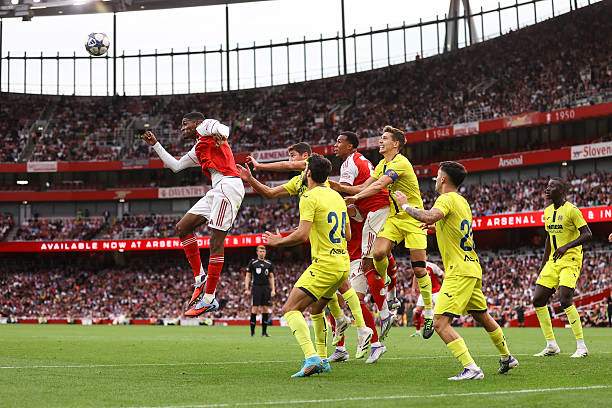 Các đội Premier League đang khai thác triệt để thế mạnh ở các quả đá phạt khi gặp đối thủ từ La Liga