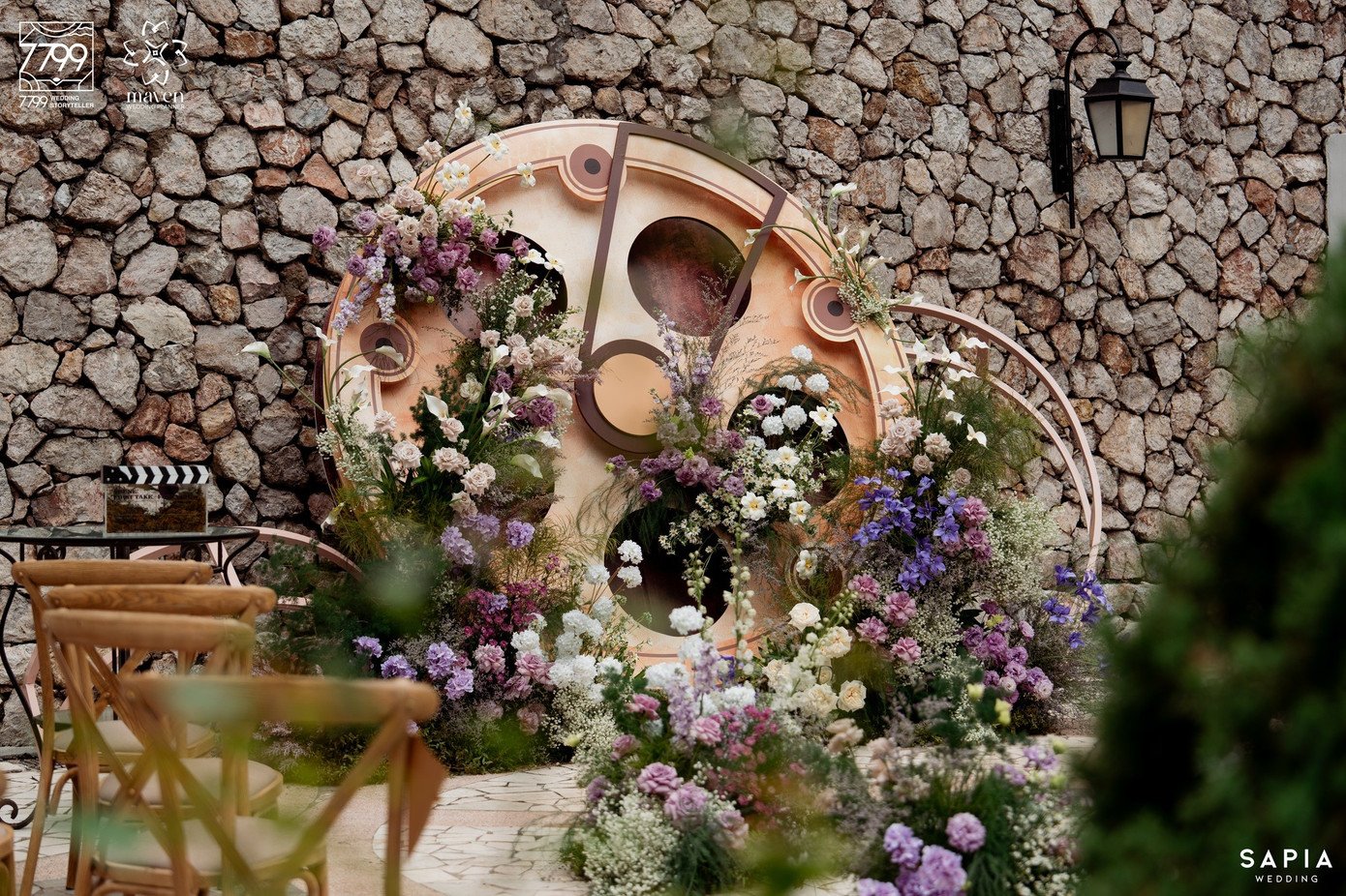 Đình Tú và Ngọc Huyền trong lễ thề nguyện chiều 6/11. Ảnh: 7799 Wedding .