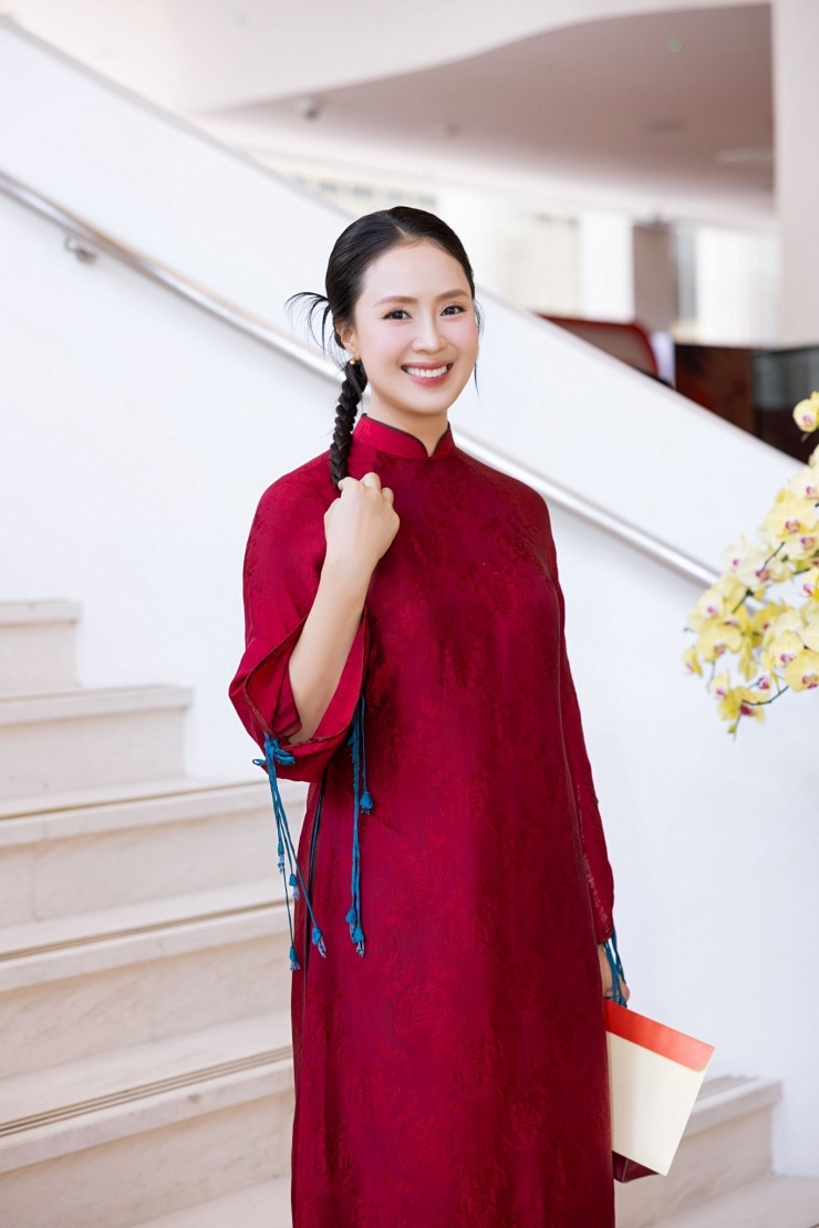 Điểm đặc biệt khiến cô duy trì tên tuổi hot trong nhiều năm đó là chưa bao giờ vướng scandal.