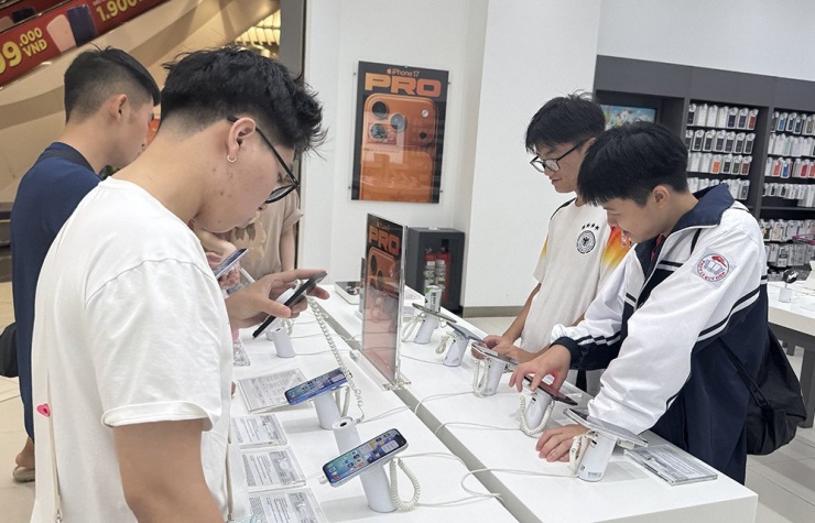 Một số mẫu iPhone có mức giá giảm. Ảnh: D.A
