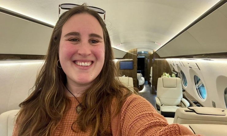 Bên trong 'căn nhà bay' của giới siêu giàu - 1