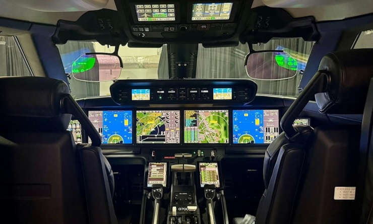 Bên trong 'căn nhà bay' của giới siêu giàu - 8