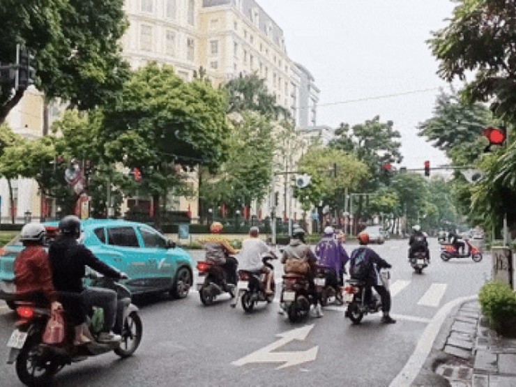 Hà Nội bỏ đèn đếm giây tại một số ngã tư, nhiều người lúng túng