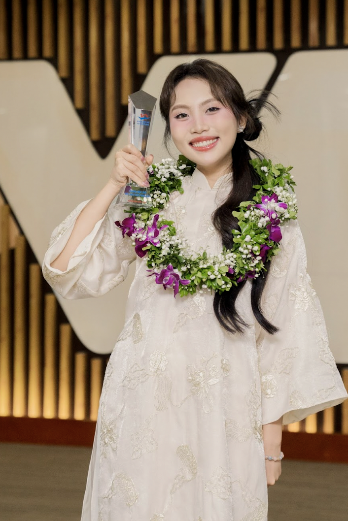 Phương Mỹ Chi ngày càng trưởng thành.