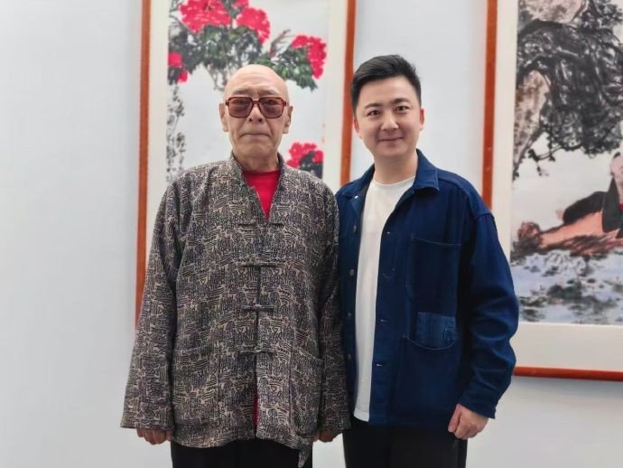 Lưu Đại Cương (trái) những năm tháng cuối đời.