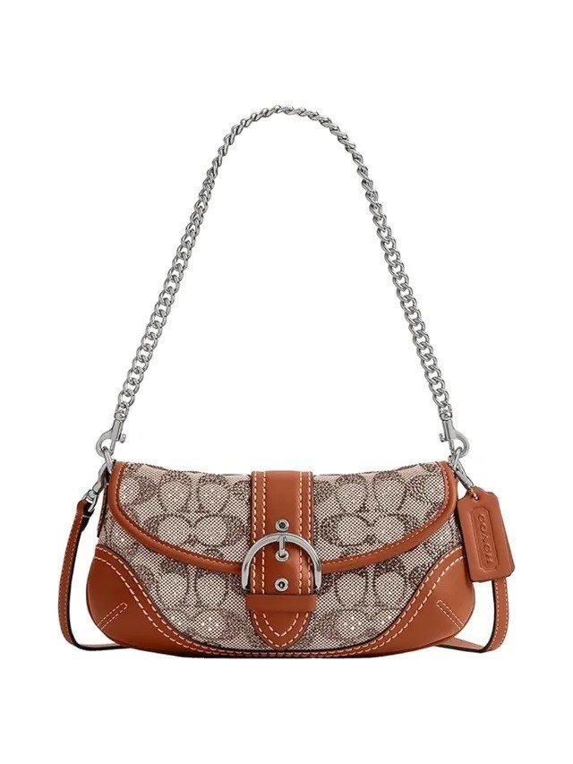 Bắt đúng trend mùa Thu Đông 2025 với những món phụ kiện quen ơi là quen - 7