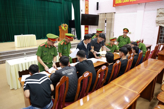 Cơ quan Công an tiến hành các thủ tục tố tụng theo quy định pháp luật