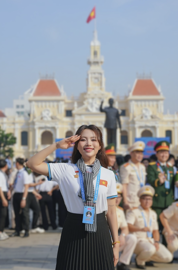 Phương Mỹ Chi ngày càng trưởng thành.