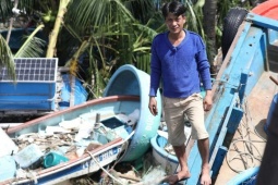 Tin tức trong ngày - Trắng tay sau bão