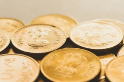 Kinh doanh - Trung Quốc âm thầm mua vàng suốt 12 tháng: Tại sao cả thế giới phải để mắt?