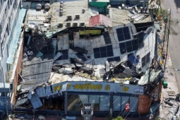 Hàng loạt cơ sở du lịch Quy Nhơn đổ nát, mất tiền tỷ sau bão