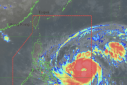 Thế giới - Bão Fung-wong: ‘Xoáy thuận rất mạnh, rất lớn', có thể đổ bộ Philippines ở cường độ cực đại