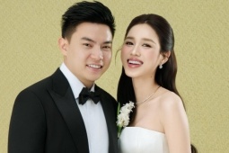 Đỗ Hà - Viết Vương nắm tay không rời trong ảnh cưới