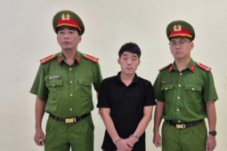 Tin tức trong ngày - Công an TP HCM bắt khẩn cấp TikToker Đoàn Quốc Việt