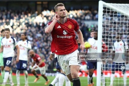 MU vượt lên nghịch cảnh ở đại chiến với Tottenham, Amorim lo nhiều hơn vui